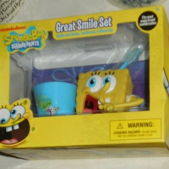SpongeBob SquarePants Bubbly Great Smile 3 Pc Set - Picture 2 of 5